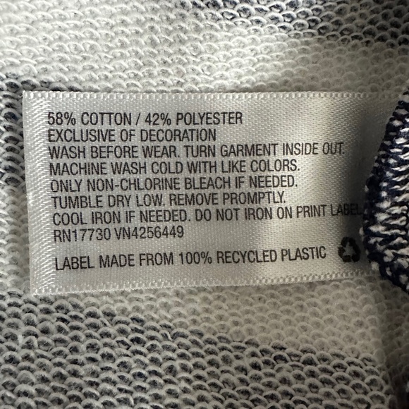 Mixed Brands Bundle of 4: Sleeved Gray & WhiteTops, Denim Jean, Cotton Shirts - Picture 16 of 16